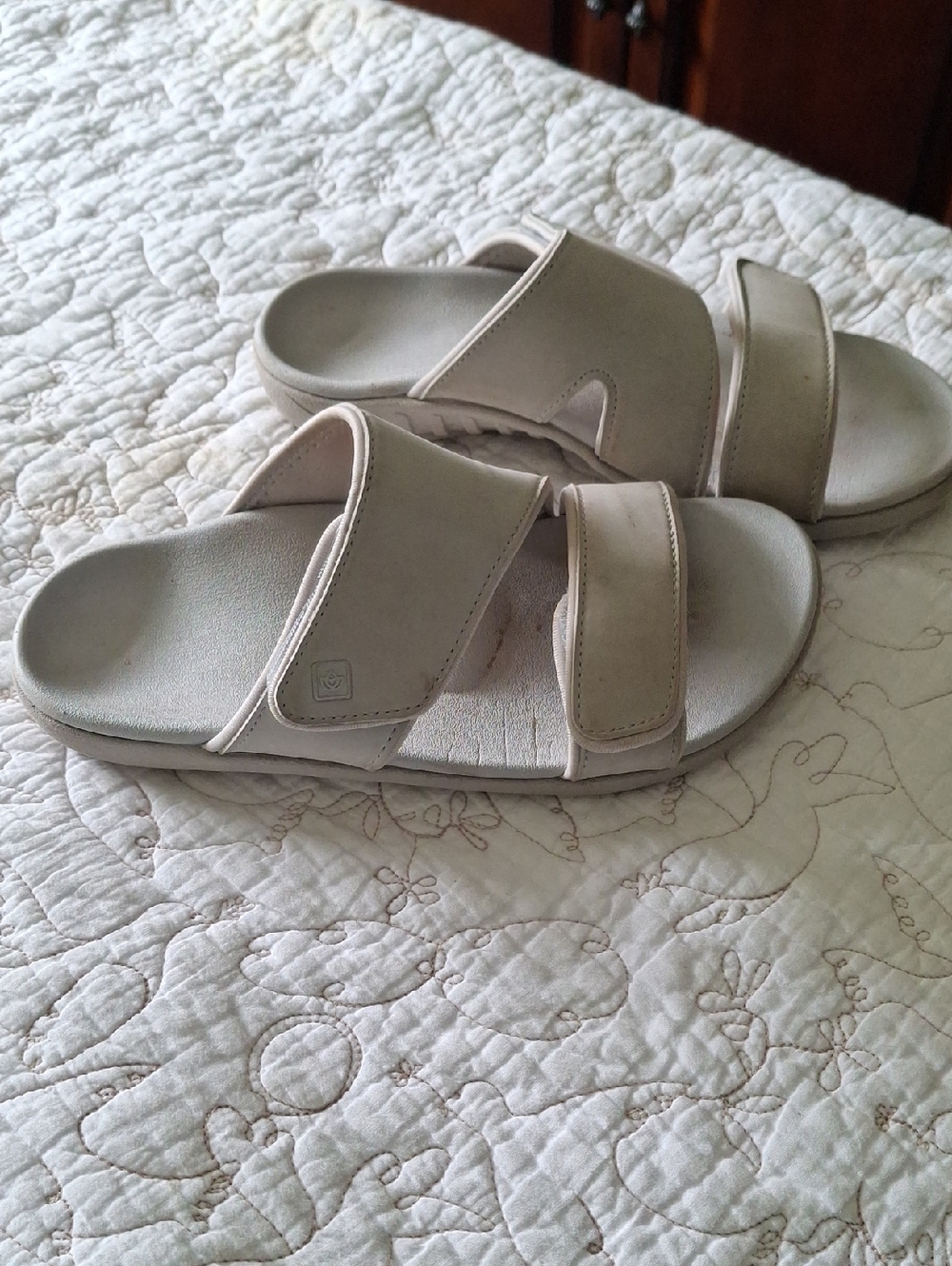 Spenco Light Gray Slide Sandals with Adjustable Straps